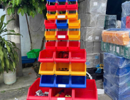 Khay nhựa chia ngăn cho xưởng sản xuất