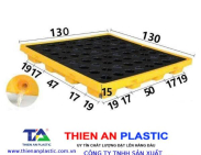 Pallet nhựa cho kho hàng logistic