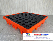 Pallet nhựa chống tràn Bình Định