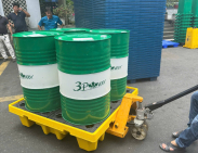 Pallet nhựa chống tràn huyện Nhà Bè