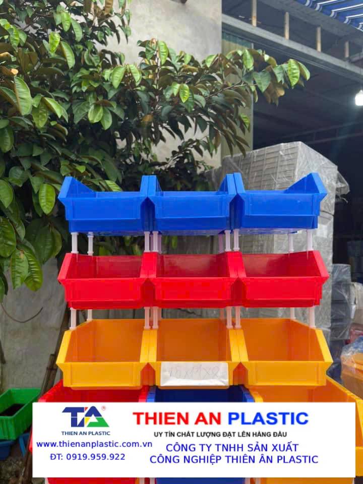 Khay nhựa đựng linh kiện Thái Nguyên