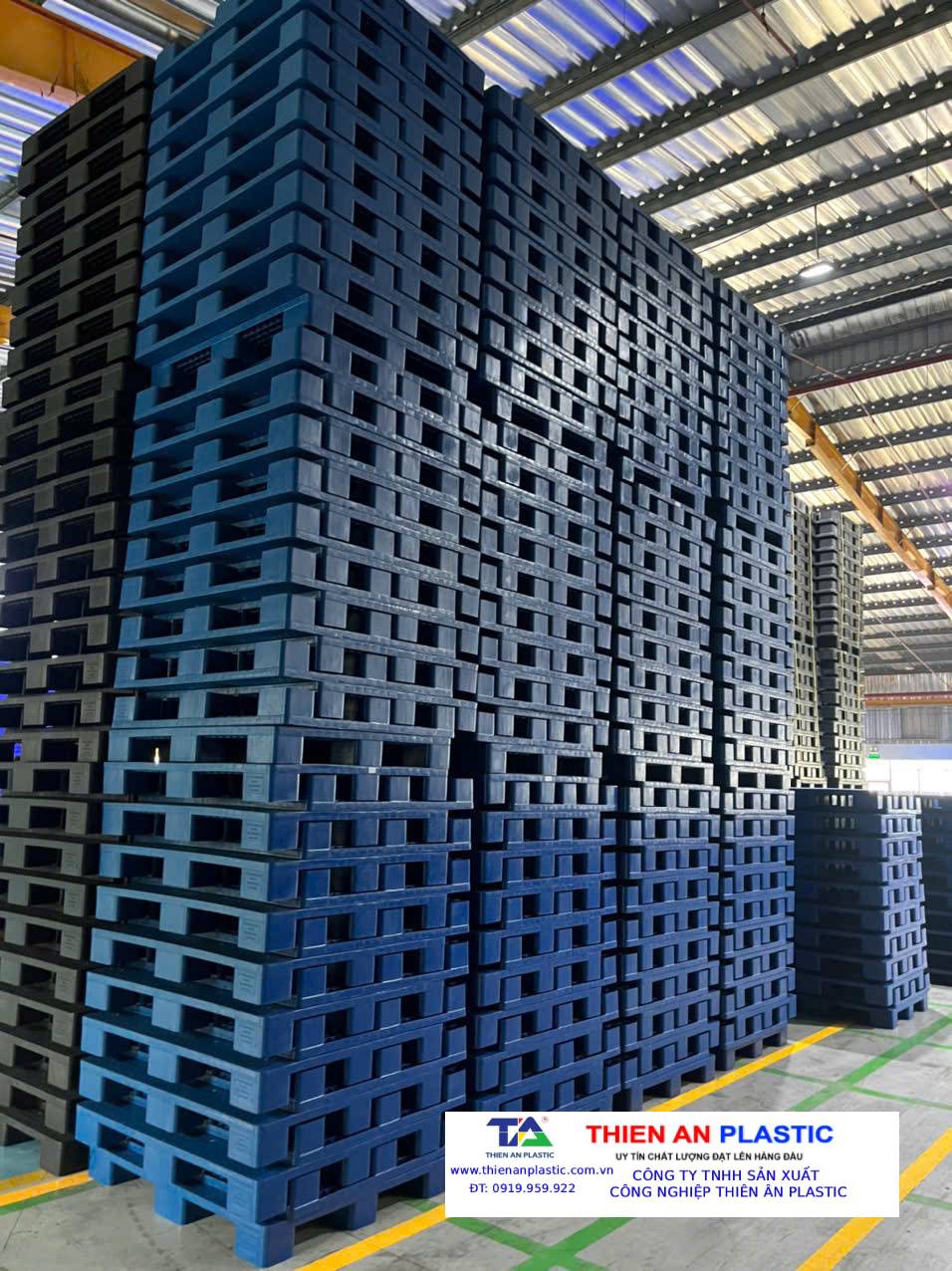 Tiêu chuẩn pallet nhựa xuất khẩu