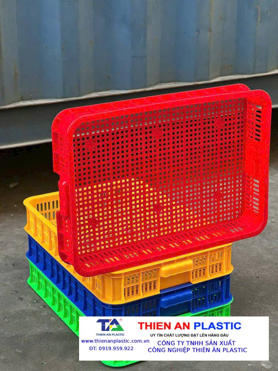 Giá sóng nhựa hở 1t5