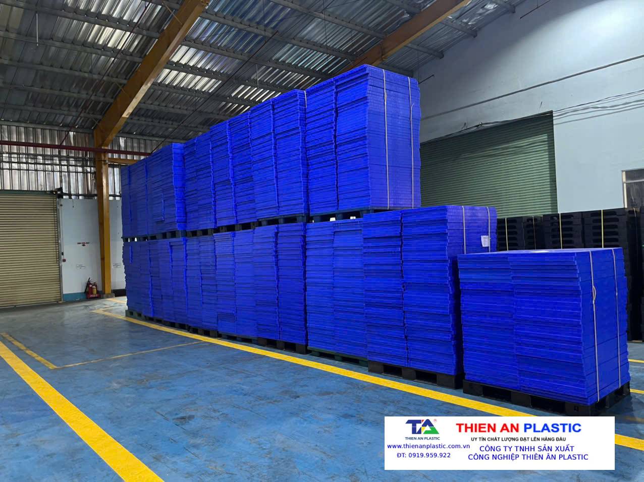 Pallet nhựa xuất khẩu Nam Định