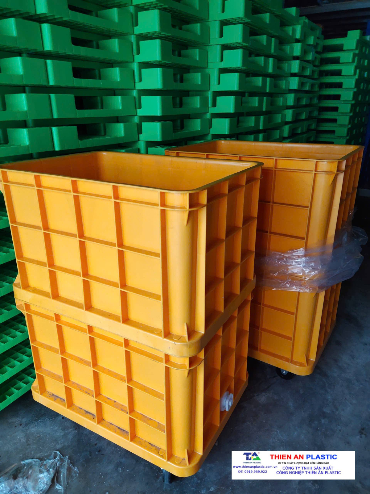 Cách bảo quản thùng nhựa ngoài trời