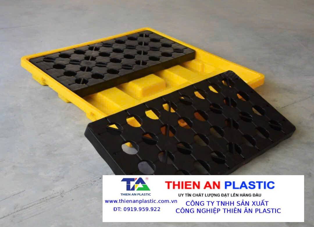 Pallet nhựa chống tràn Quảng Ninh