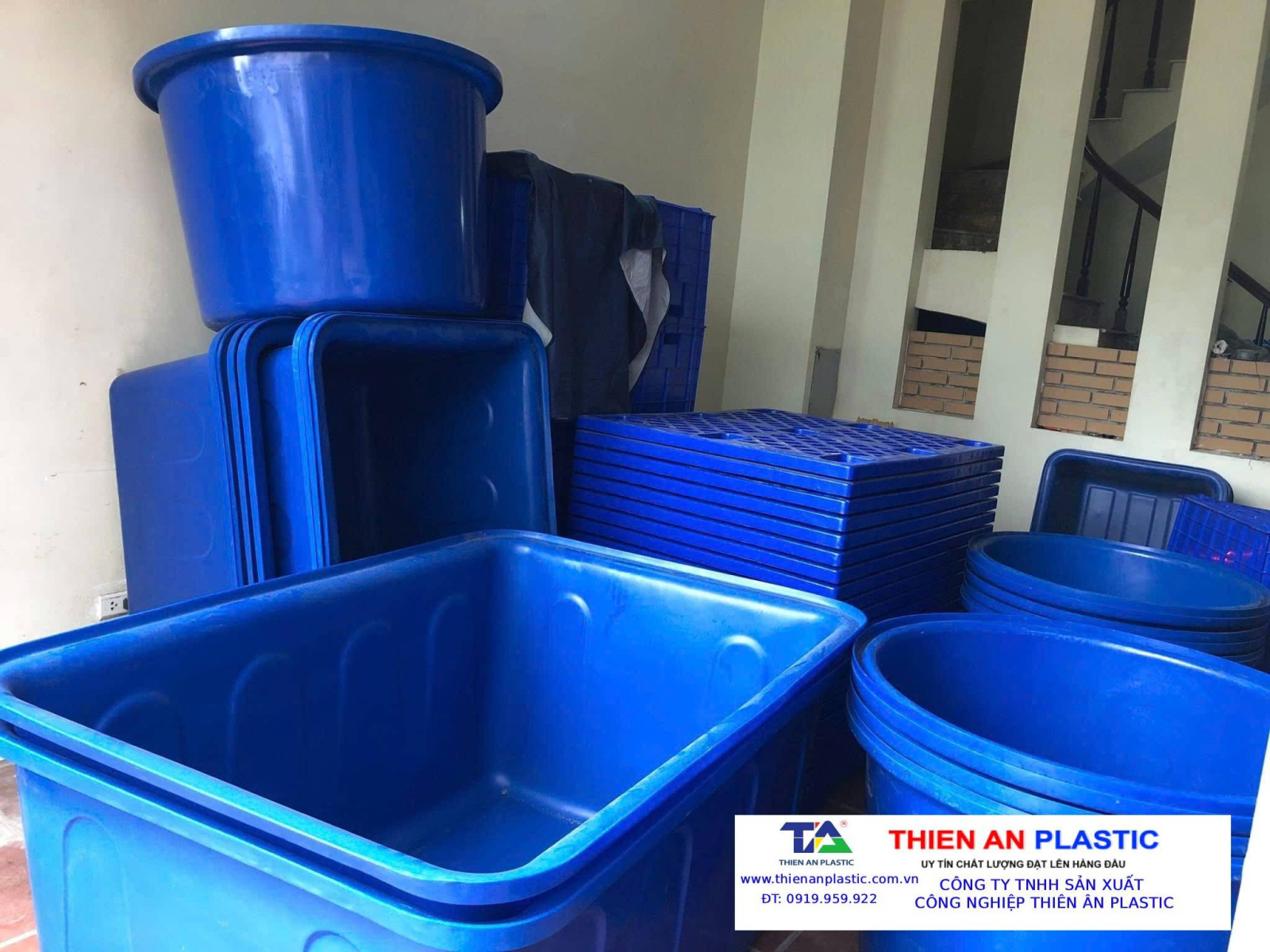 Thùng nhựa rỗng quận thủ đức