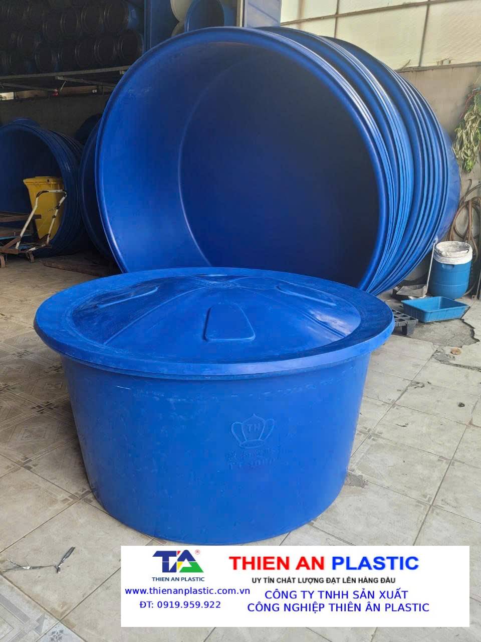 Thùng nhựa đựng thực phẩm