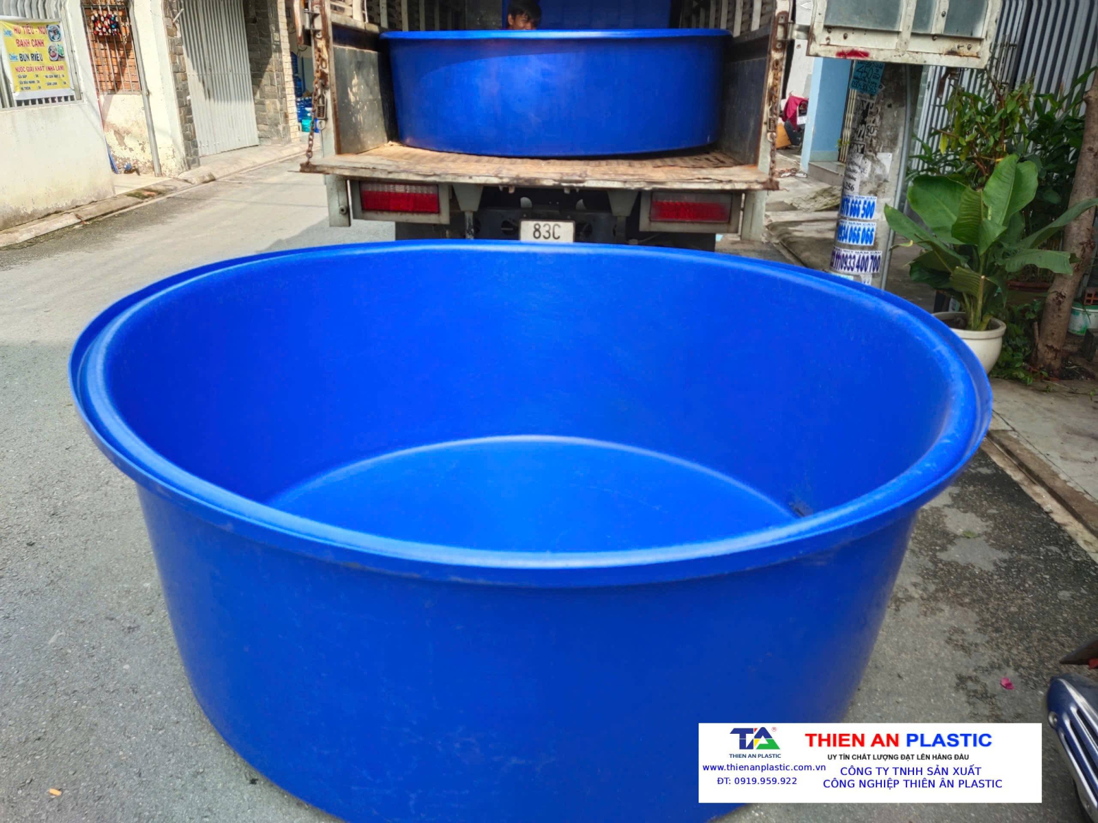 Thùng Nhựa Lớn Đắk Nông