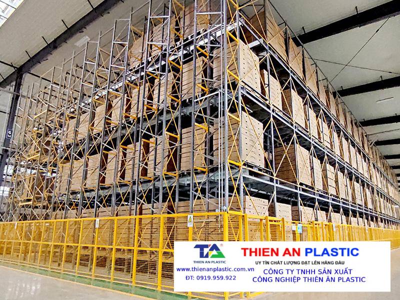 Hệ thống lưu trữ thực phẩm công nghiệp