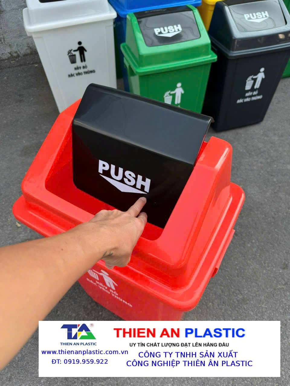 Thùng rác công cộng Khánh Hòa