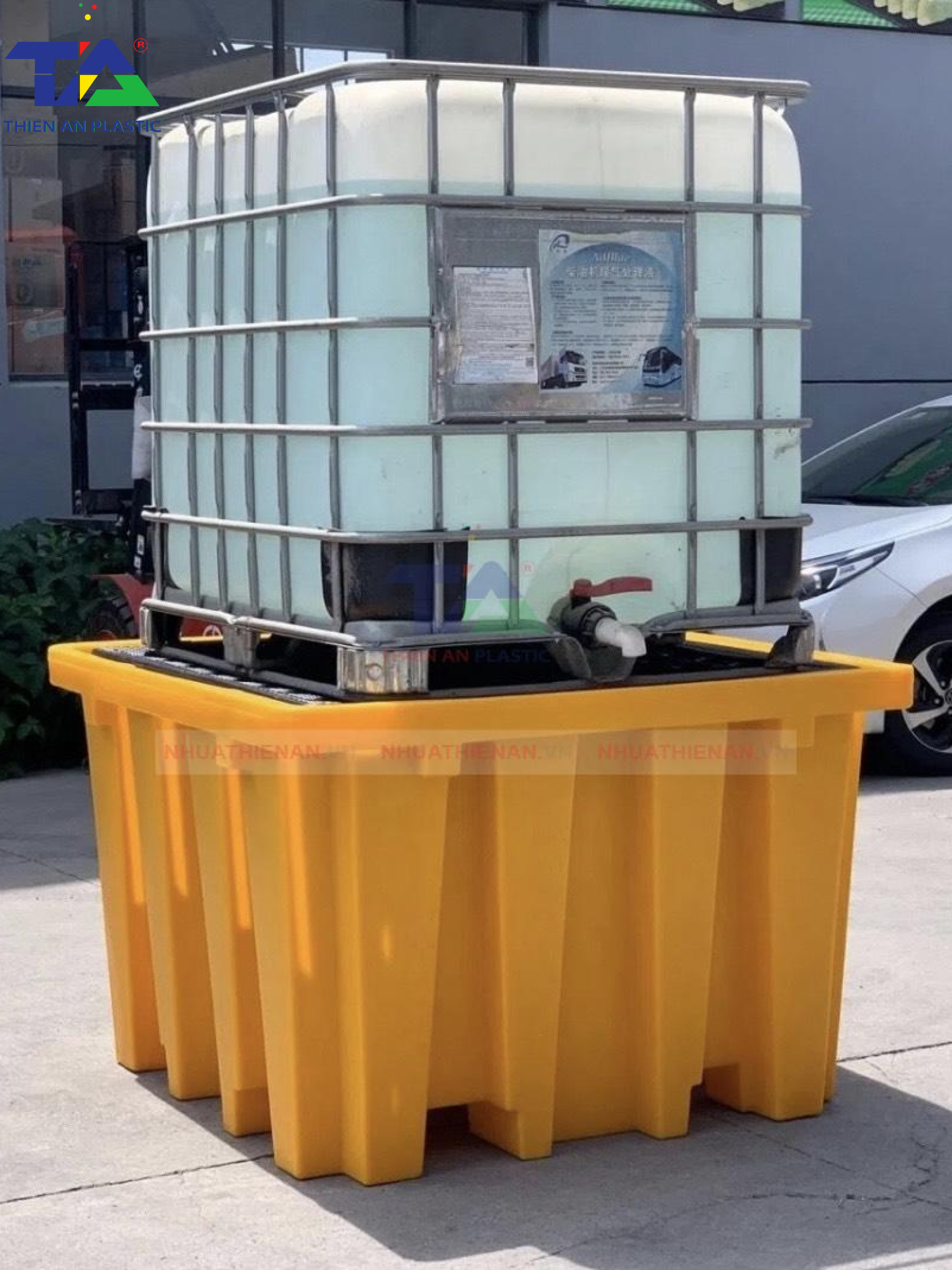 Pallet Nhựa Chống Tràn IBC (KT: 1380 x 1380 x 900mm)