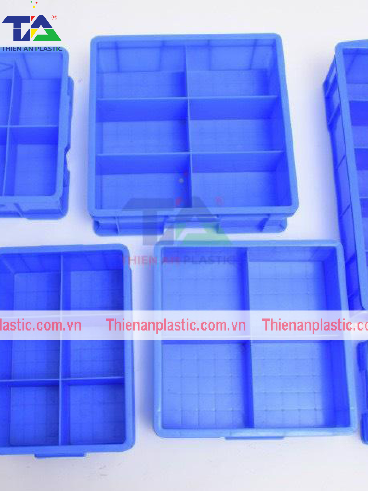 Thùng Nhựa Chia Ngăn TA-10 (KT : 593 x 380 x 140mm)